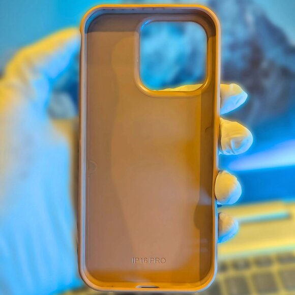 Dark Brown Leather Phone Cover for iPhone 16 Pro Max & Pro - Premium Customized - Picture 3 of 6